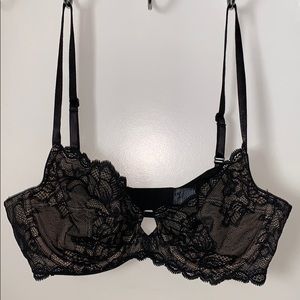 Calvin Klein Sexy unlined lace bra 36B